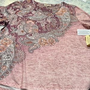 Women’s One World tunic top xl NWT